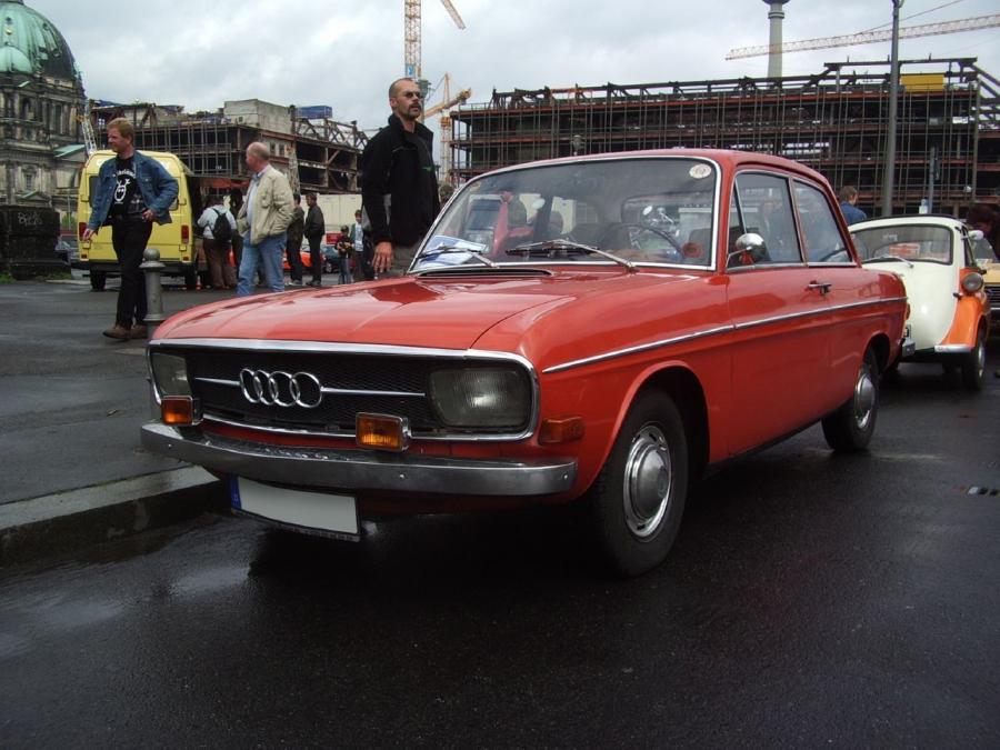 Audi 60 2-Door 1969 года  (фото 4 из 5)